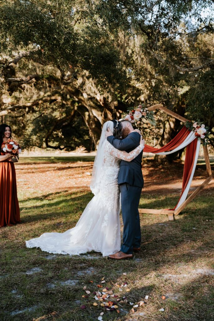 Love-Magnolia-Barn-wedding photos by Ocala-Wedding-Photographer - Visual-Arts-Wedding-Photography